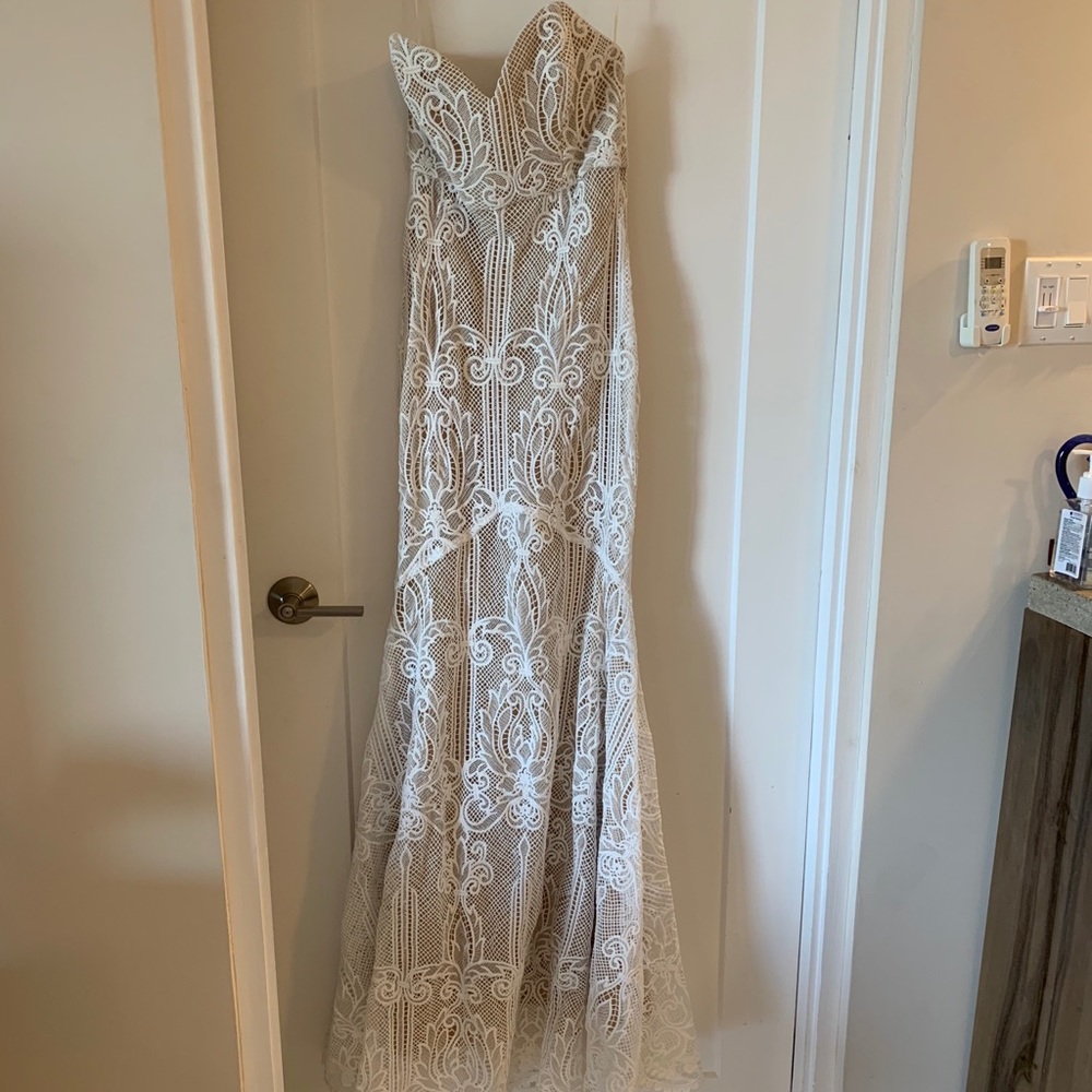 Stone cold fox market gown
